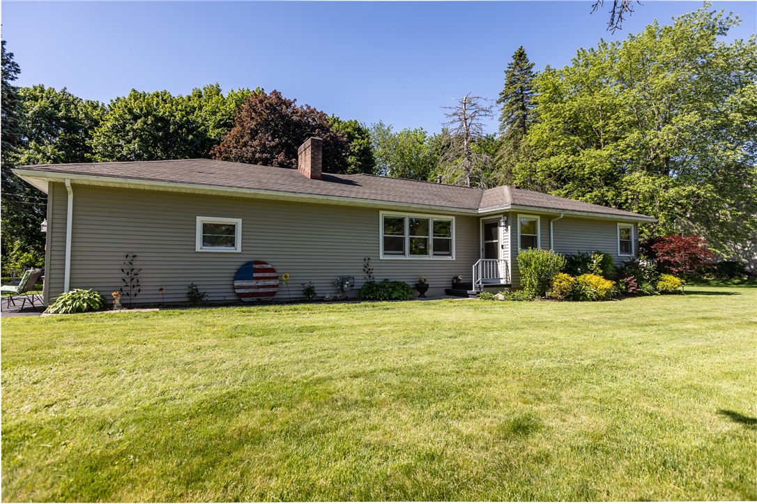 1621 Scribner Road Penfield, NY 14625 - Photo 2 of 29