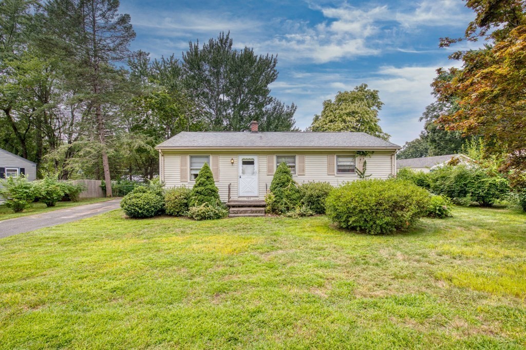 180 Feltham Road Springfield, MA 01118 - Photo 1 of 26 Gallery Image 1
