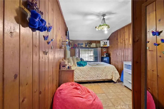 $520,000 | 12323 Edgebrook Avenue, Lynwood, CA 90262