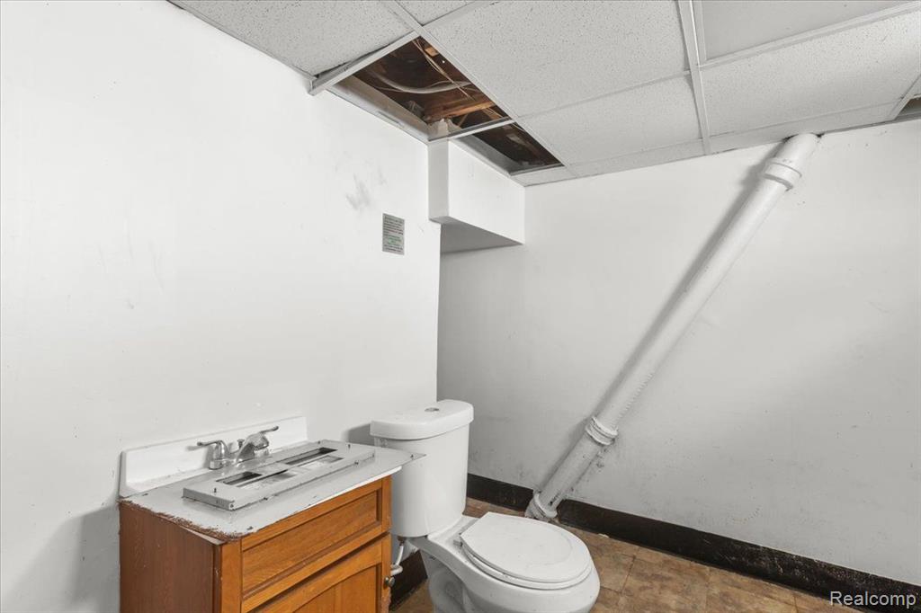 9393 Meyers Road Detroit, MI 48228 - Photo 20 of 26