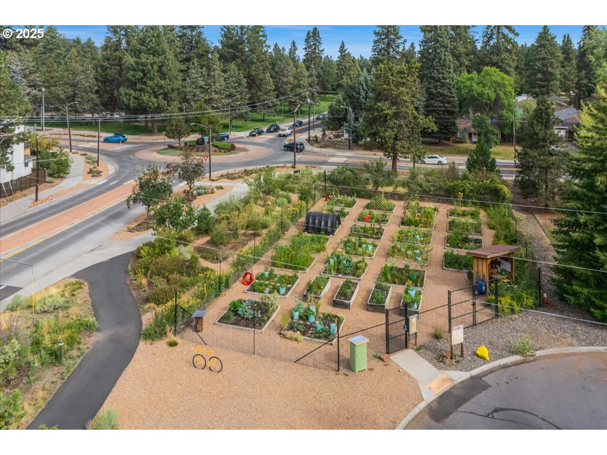 438 Northeast 9th Street Bend, OR 97701 - Photo 27 of 29 a view of yard with patio