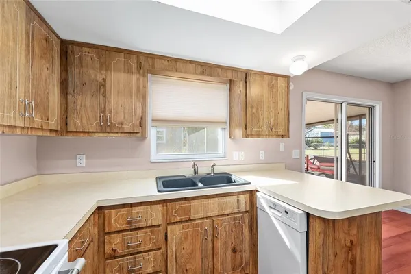 $219,000 | 10890 Southeast 73rd Court, Belleview, FL 34420