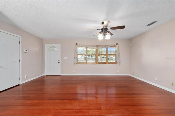 $219,000 | 10890 Southeast 73rd Court, Belleview, FL 34420