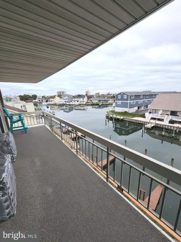 a view of balcony with city view