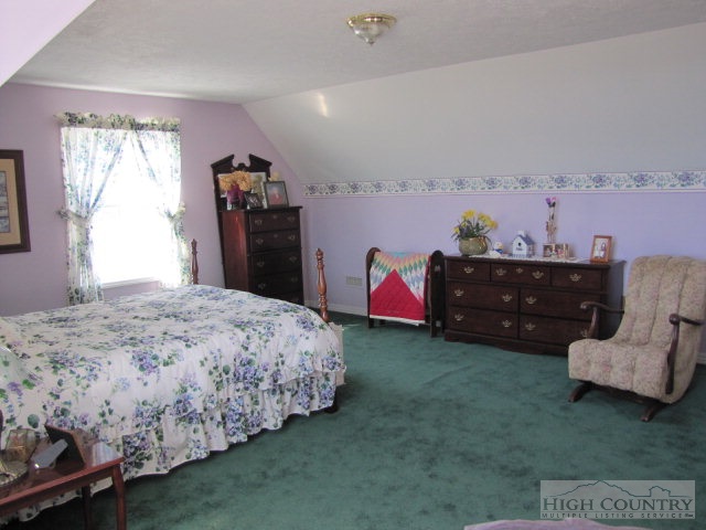 440 River Bend Hills Road Crumpler, NC 28617 - Photo 9 of 22 Gallery Image 9