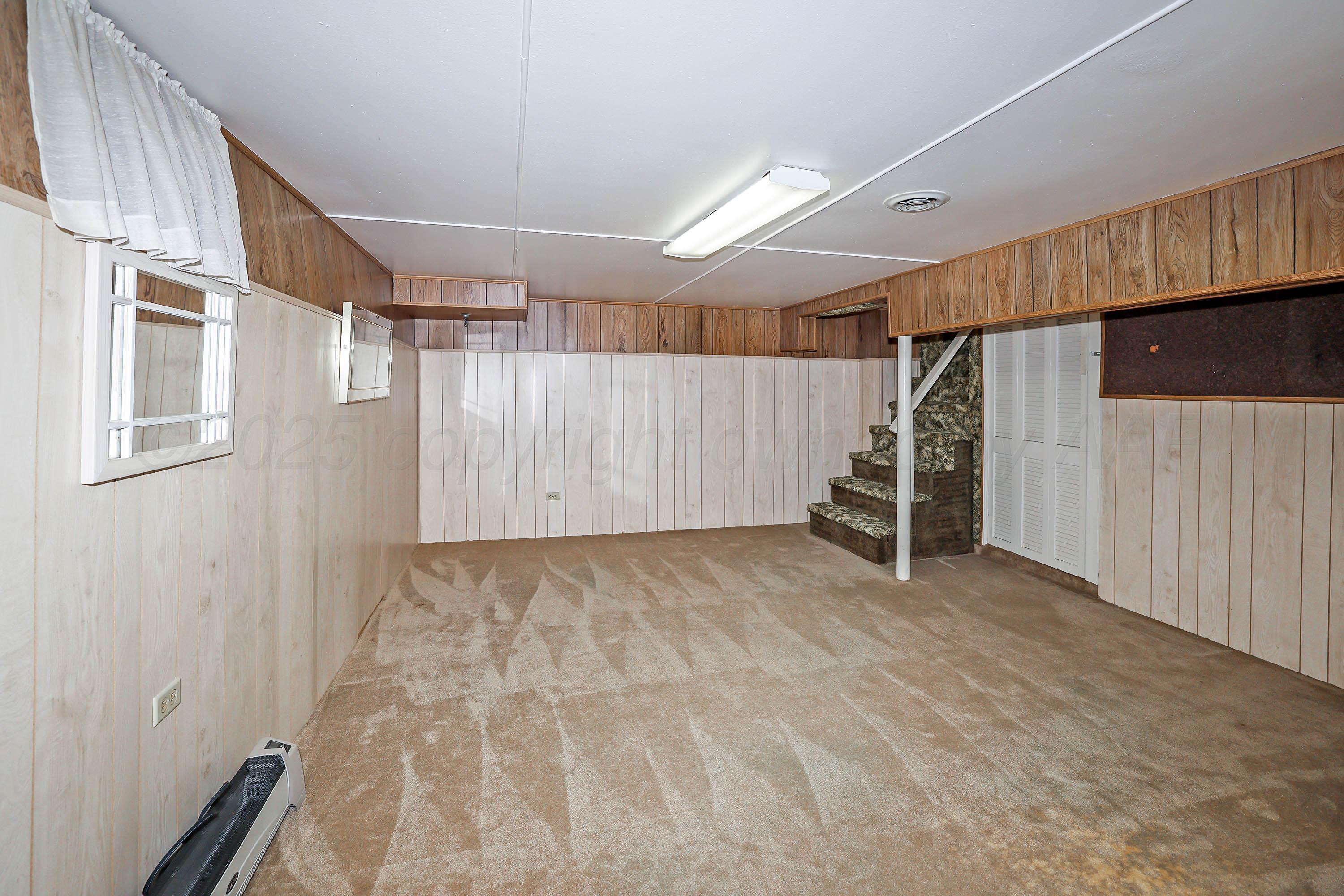 5119 South Bonham Street Amarillo, TX 79110 - Photo 24 of 32 a view of an empty room