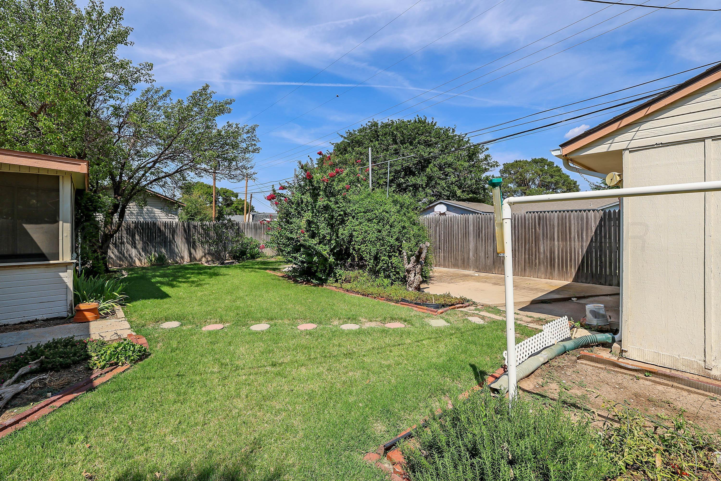5119 South Bonham Street Amarillo, TX 79110 - Photo 29 of 32 a view of backyard with a patio