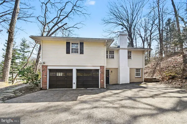 $729,000 | 542 Upper Weadley Road, Wayne, PA 19087