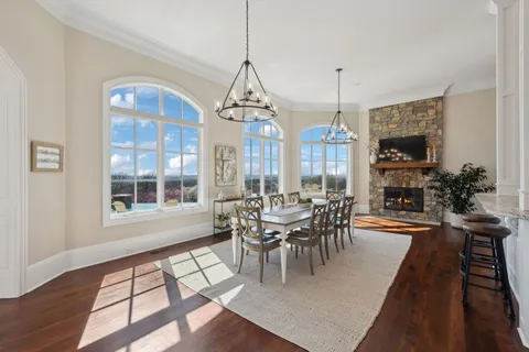 $15,000,000 | 513 King Richards Court, Franklin, TN 37067