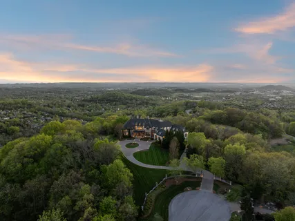 $15,000,000 | 513 King Richards Court, Franklin, TN 37067
