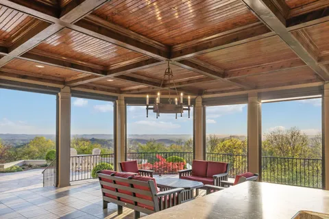 $15,000,000 | 513 King Richards Court, Franklin, TN 37067