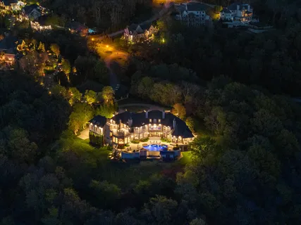 $15,000,000 | 513 King Richards Court, Franklin, TN 37067