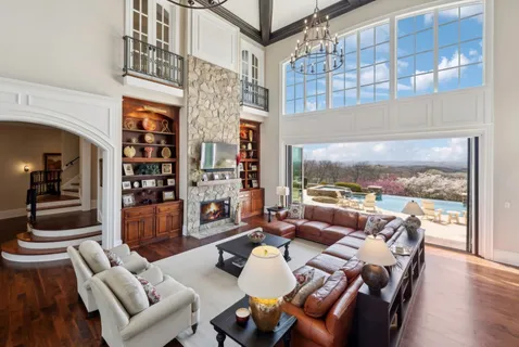 $15,000,000 | 513 King Richards Court, Franklin, TN 37067