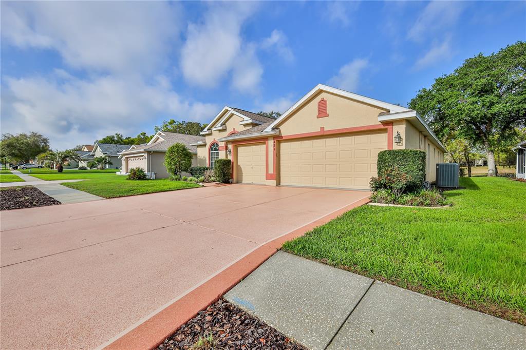 431 Quane Avenue Spring Hill, FL 34609 - Photo 2 of 62