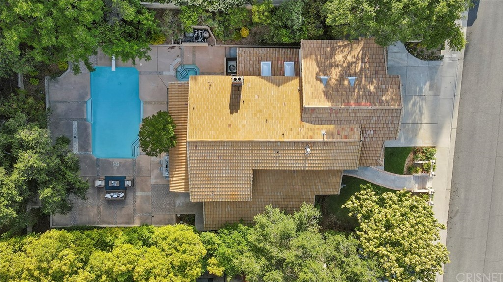 23524 Highland Glen Drive Newhall, CA 91321 - Photo 2 of 53