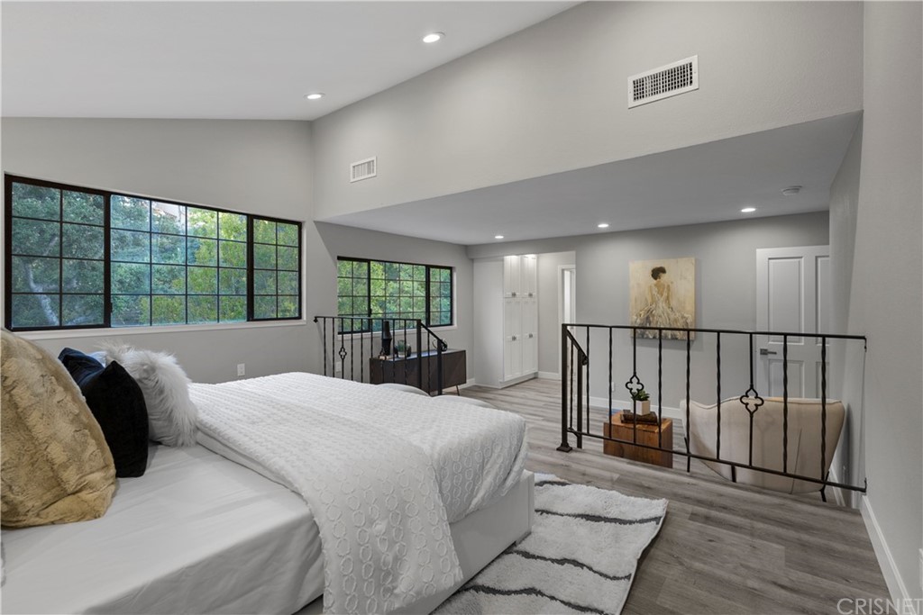 23524 Highland Glen Drive Newhall, CA 91321 - Photo 31 of 53