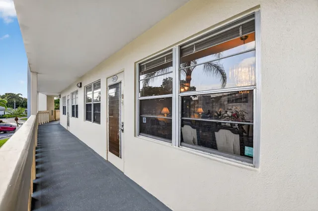 $2,100 | 2035 Ainslie C, Boca Raton, FL 33434