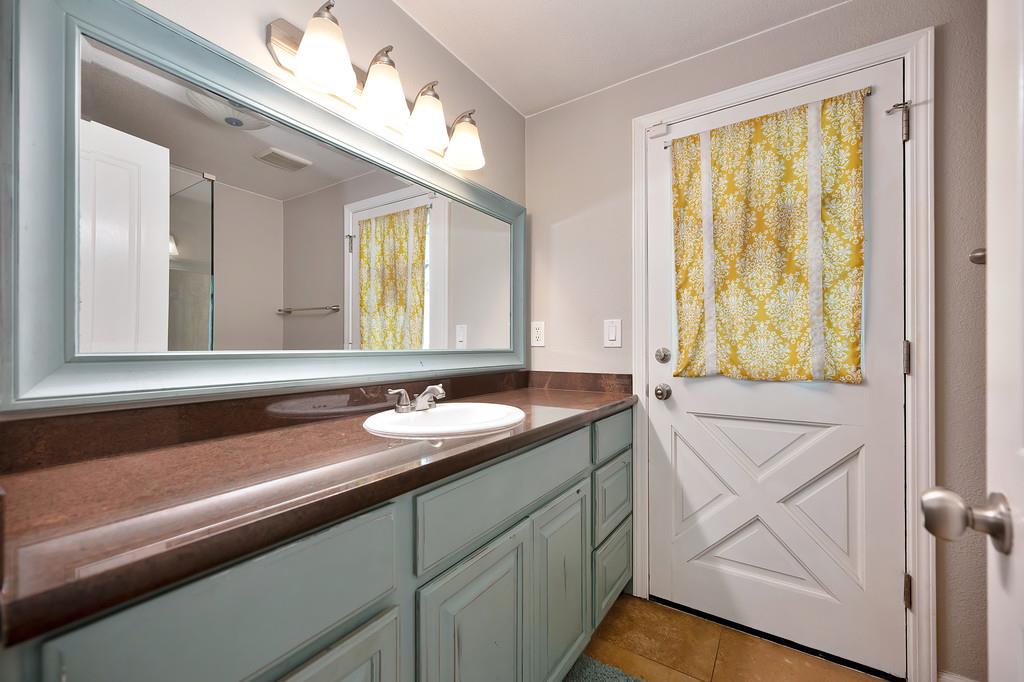 3966 Rawhide Road Rocklin, CA 95677 - Photo 35 of 80