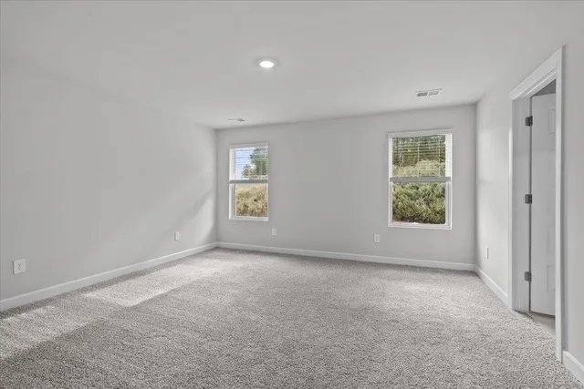 $274,900 | 887 Penfold Pointe, Wellford, SC 29385