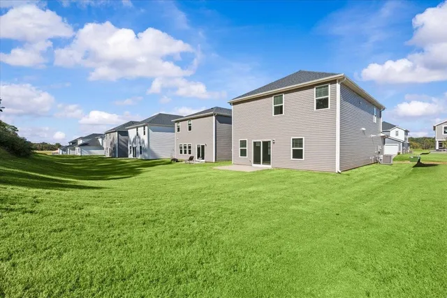 $274,900 | 887 Penfold Pointe, Wellford, SC 29385