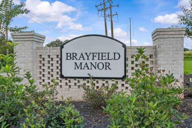 $274,900 | 887 Penfold Pointe, Wellford, SC 29385