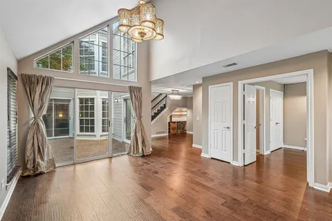 $400,000 | 17905 Windflower Way, Unit 107, Dallas, TX 75252