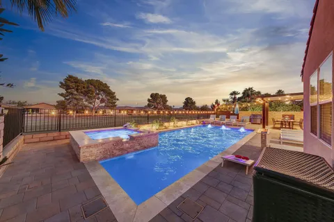 a view of a terrace with sky view