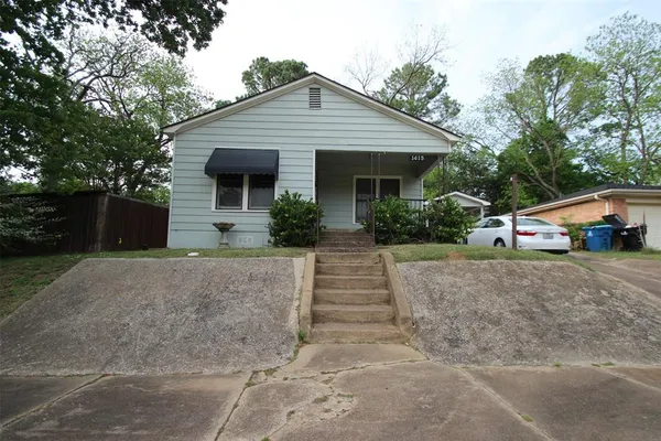 $160,000 | 1415 West Crawford Street, Denison, TX 75020