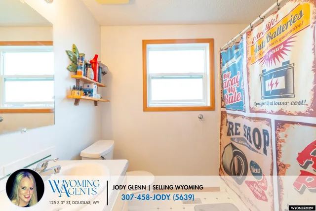 $289,900 | 903 Leal Street, Douglas, WY 82633