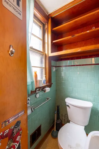 $309,900 | 2802 Cuyler Avenue, Berwyn, IL 60402