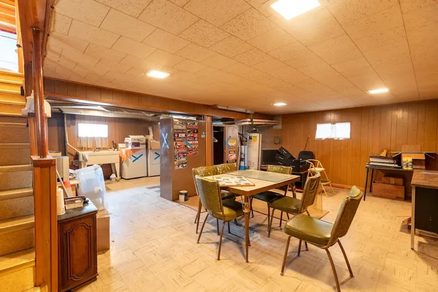 $309,900 | 2802 Cuyler Avenue, Berwyn, IL 60402