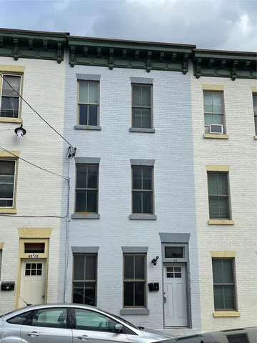 $1,550 | 45 A Lander Street, Unit 1 LOWER LEVEL, Newburgh, NY 12550