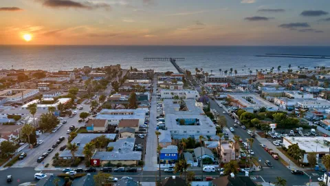 $1,595,000 | 1828 Cable Street, San Diego, CA 92107