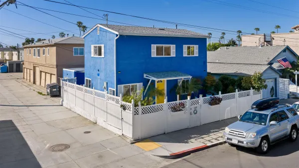 $1,595,000 | 1828 Cable Street, San Diego, CA 92107