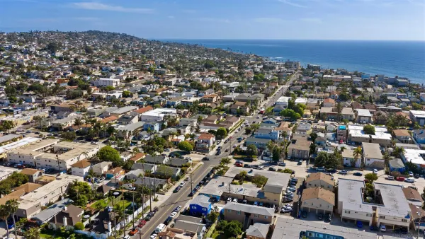 $1,595,000 | 1828 Cable Street, San Diego, CA 92107