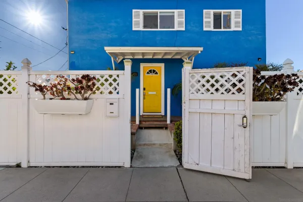 $1,595,000 | 1828 Cable Street, San Diego, CA 92107