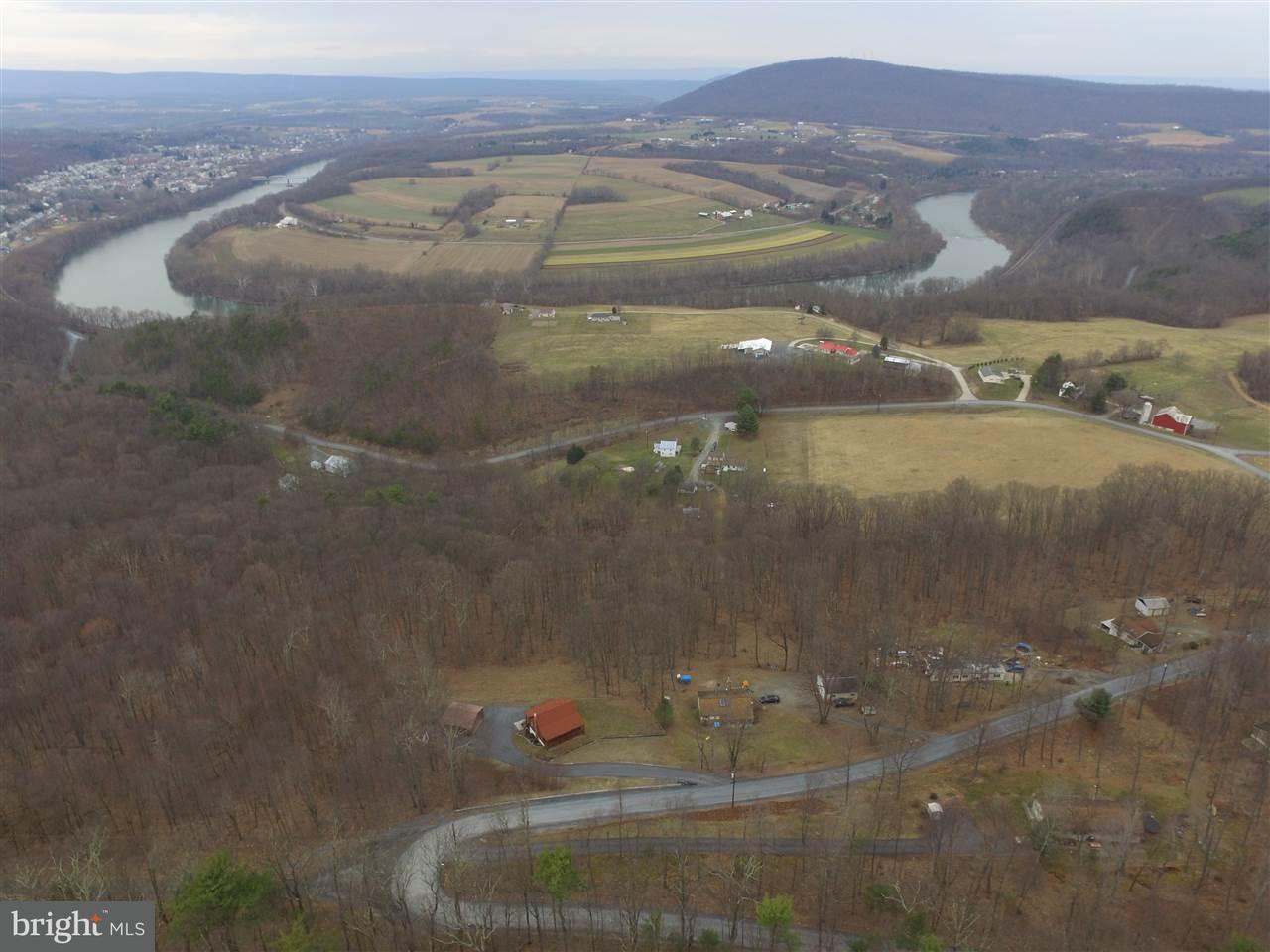 300 Turkey Path Road Newport, PA 17074 - Photo 17 of 18