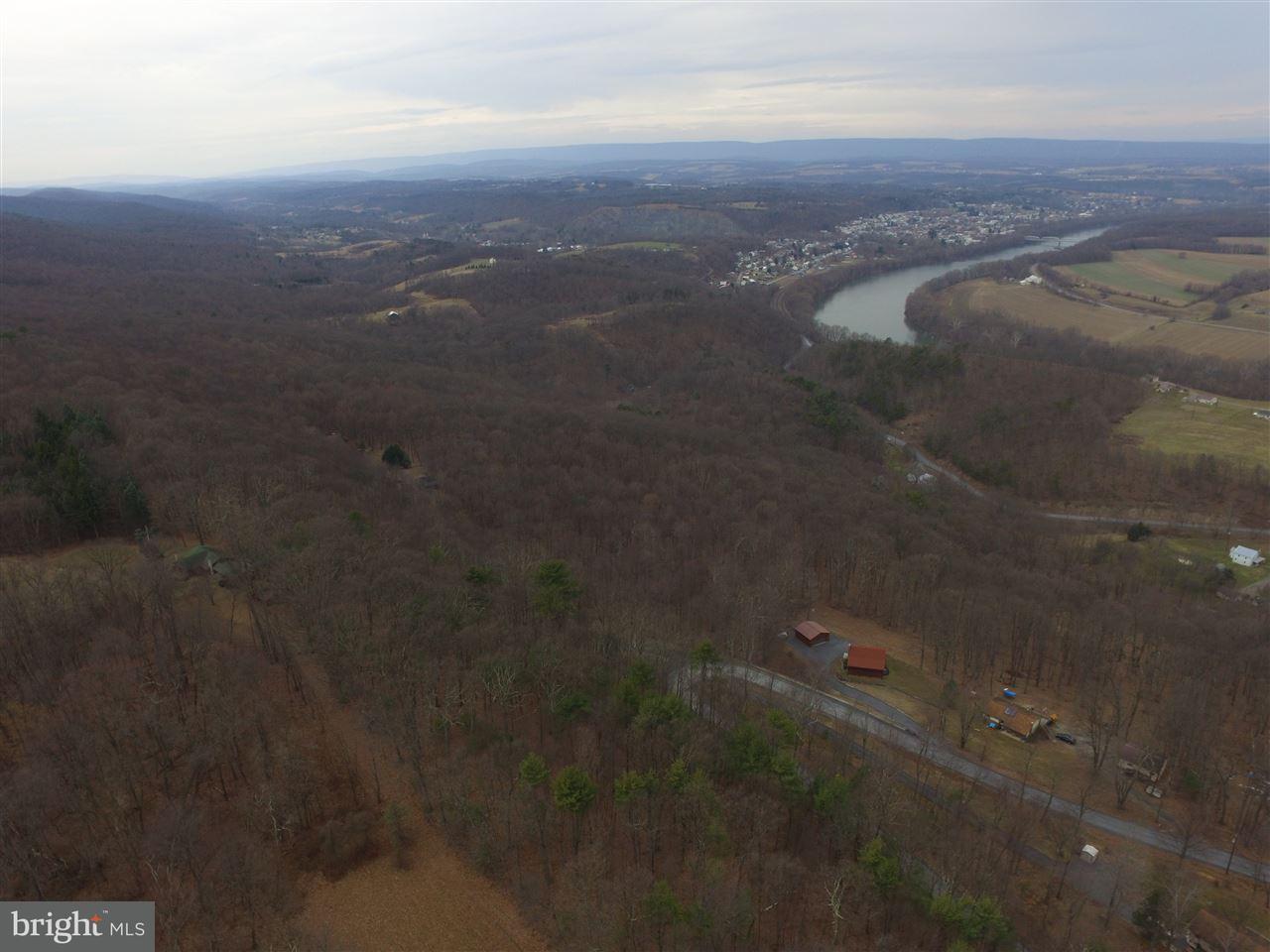 300 Turkey Path Road Newport, PA 17074 - Photo 8 of 18