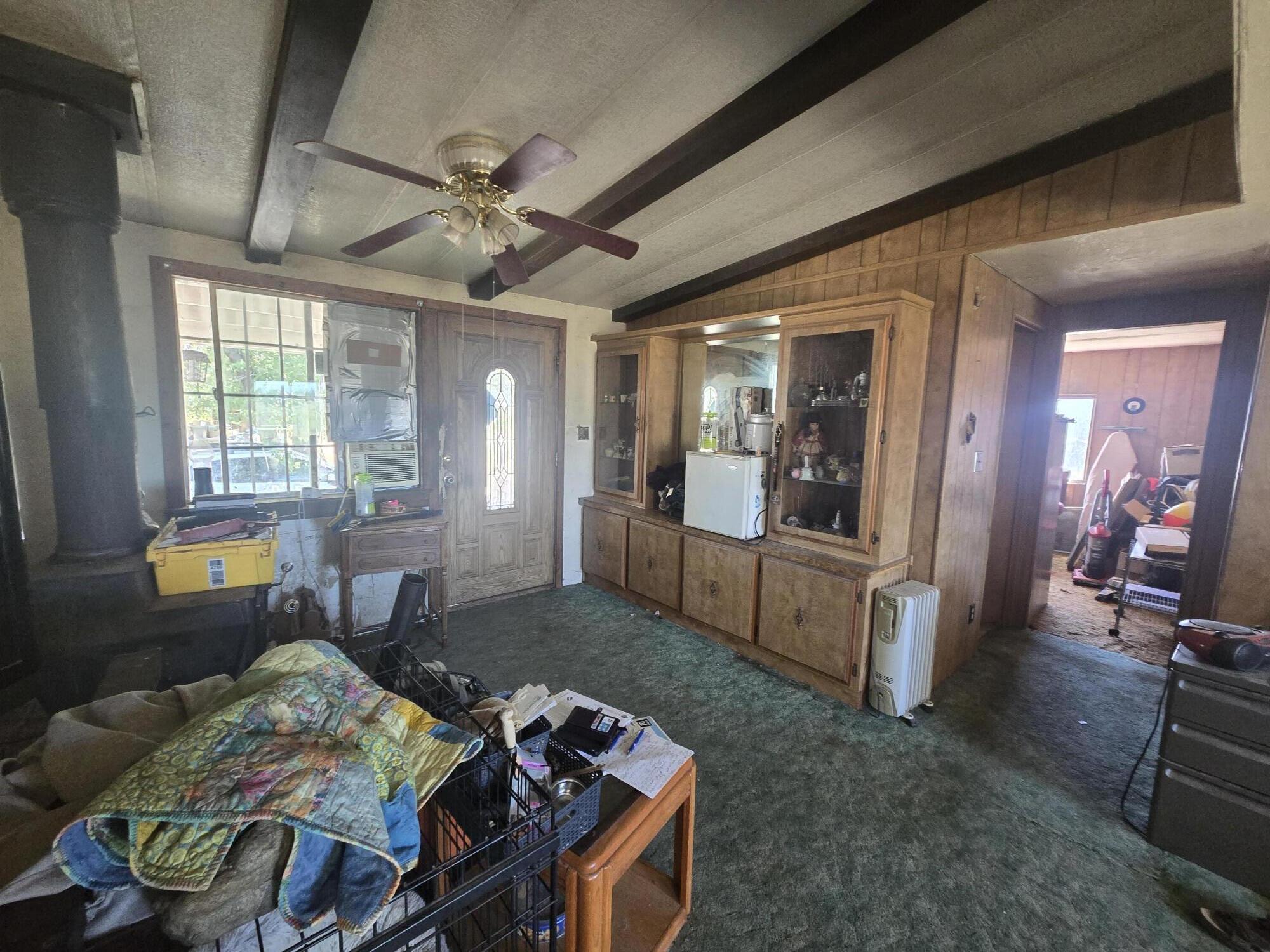 3138 Sheep Mountain Road Macdoel, CA 96058 - Photo 6 of 47 Living Room
