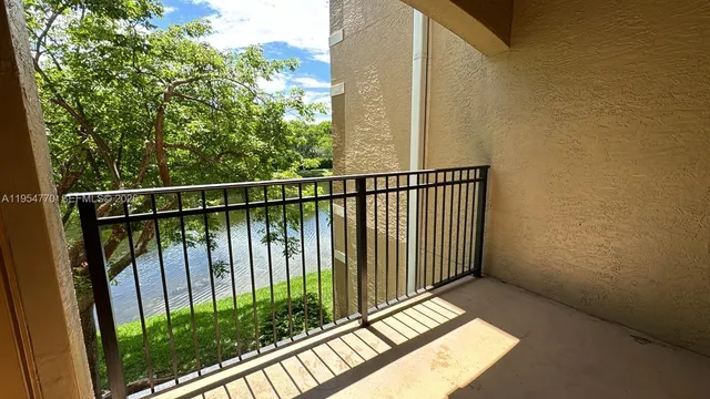 $2,375 | 160 Southwest 117th Terrace, Unit 6202, Pembroke Pines, FL 33025