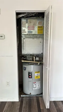 $2,375 | 160 Southwest 117th Terrace, Unit 6202, Pembroke Pines, FL 33025