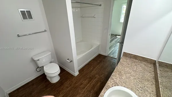 $2,375 | 160 Southwest 117th Terrace, Unit 6202, Pembroke Pines, FL 33025