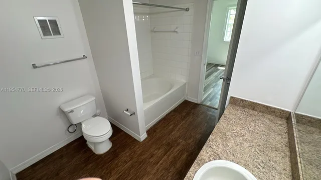 $2,375 | 160 Southwest 117th Terrace, Unit 6202, Pembroke Pines, FL 33025