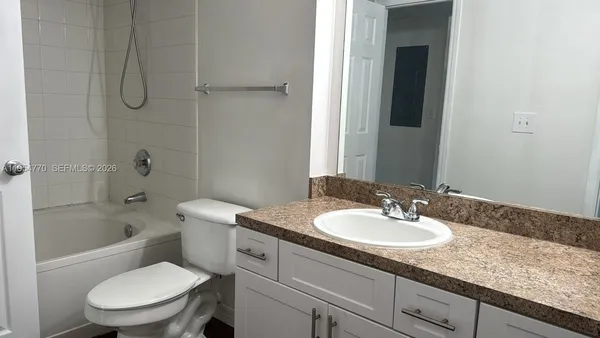 $2,375 | 160 Southwest 117th Terrace, Unit 6202, Pembroke Pines, FL 33025