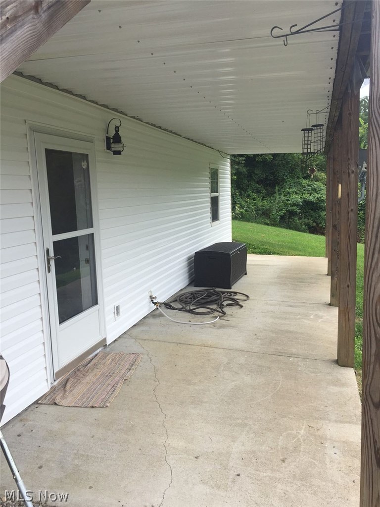 56110 Cline Road Barnesville, OH 43713 - Photo 8 of 30