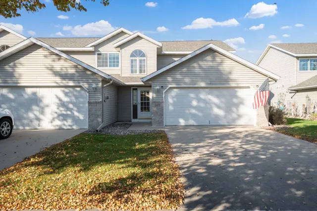 $312,900 | 2437 Viola Heights Drive Northeast, Rochester, MN 55906
