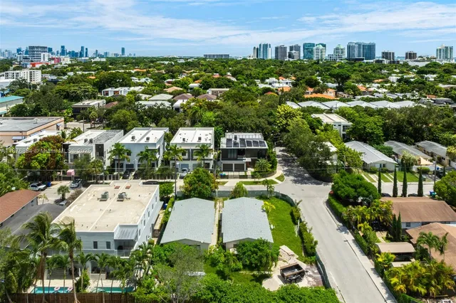 $1,198,000 | 3082 Carter Street, Miami, FL 33133