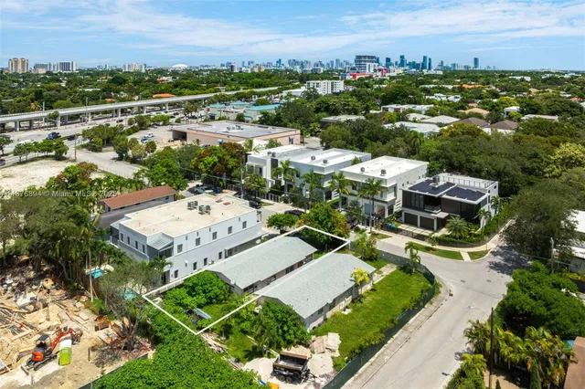 $1,198,000 | 3082 Carter Street, Miami, FL 33133