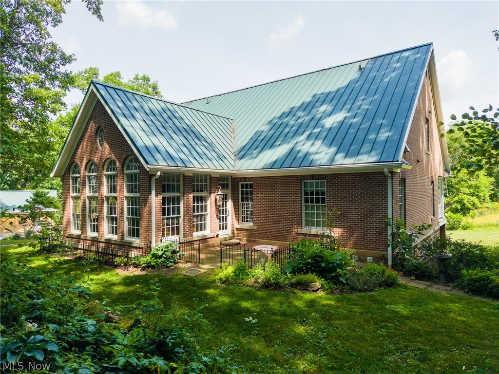 7575 Brown Road Shreve, OH 44676 - Photo 8 of 46