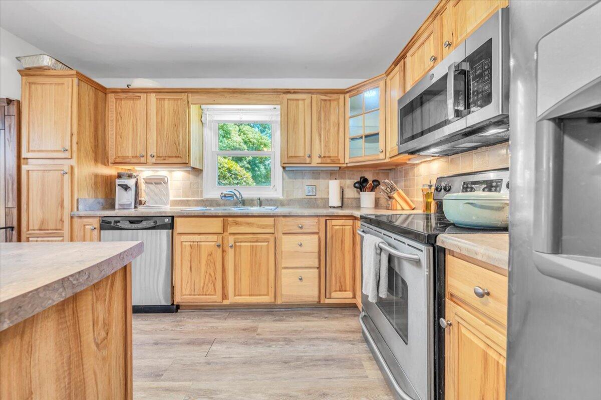 123 Apple Tree Road Roanoke, VA 24019 - Photo 12 of 37 12-MIB06396